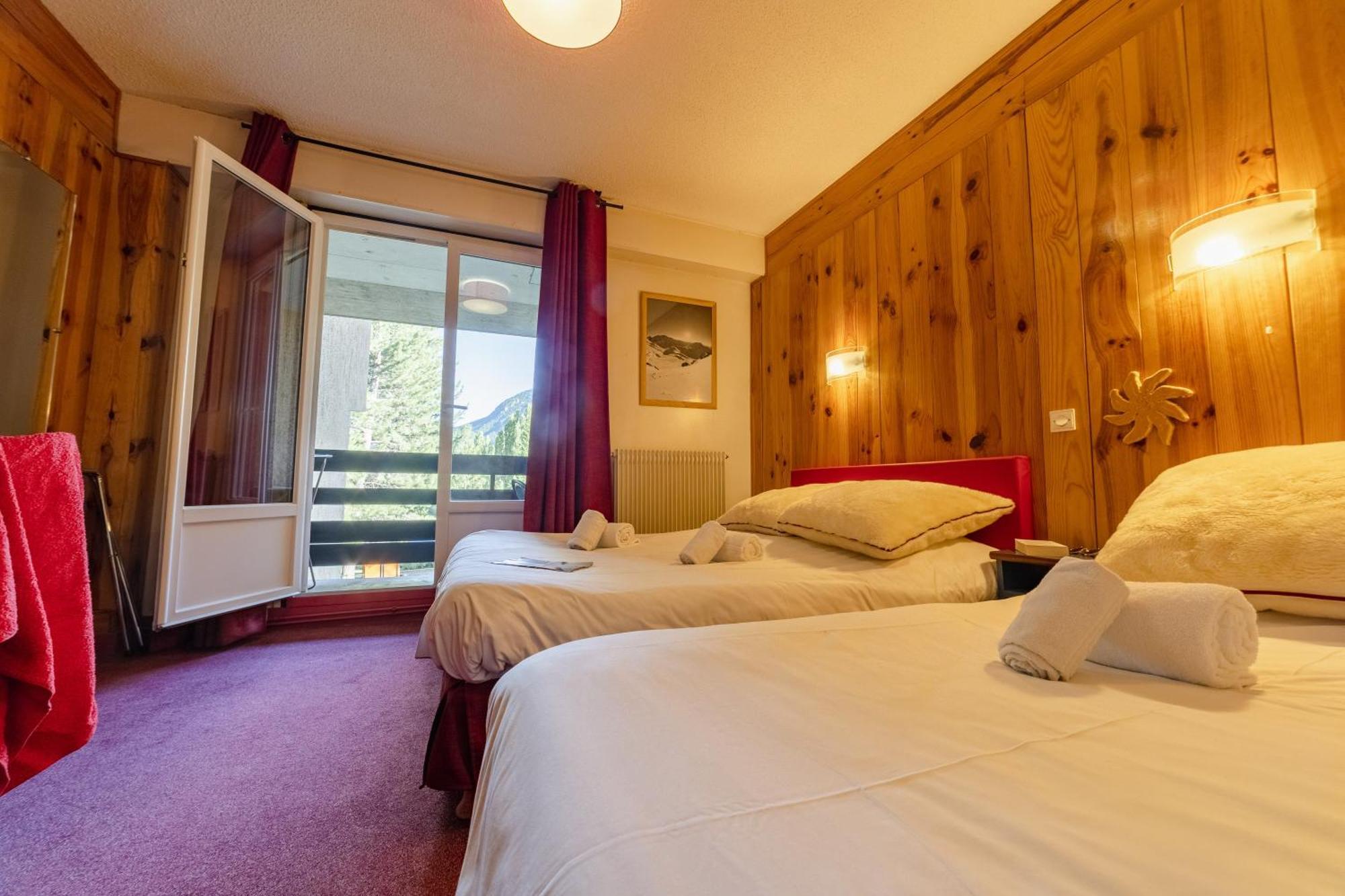 Vvf Serre Chevalier Briancon 르몬티얼레벵즈 외부 사진