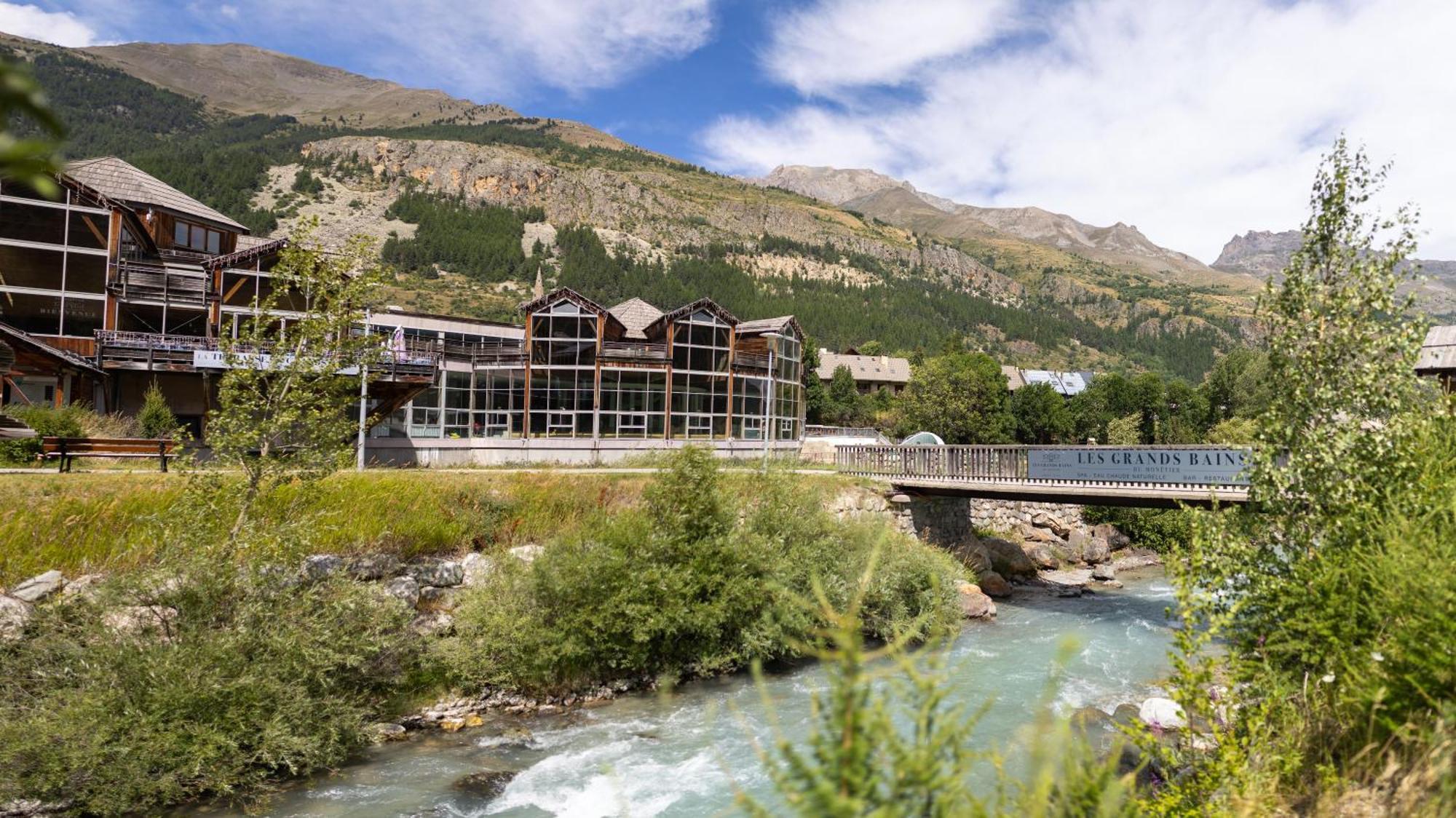 Vvf Serre Chevalier Briancon 르몬티얼레벵즈 외부 사진